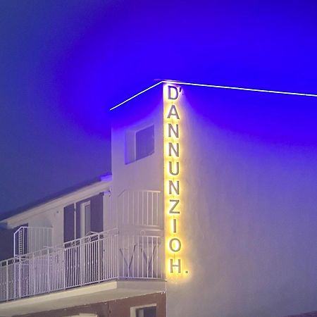 D Annunziohouse Panzió Martinsicuro Kültér fotó